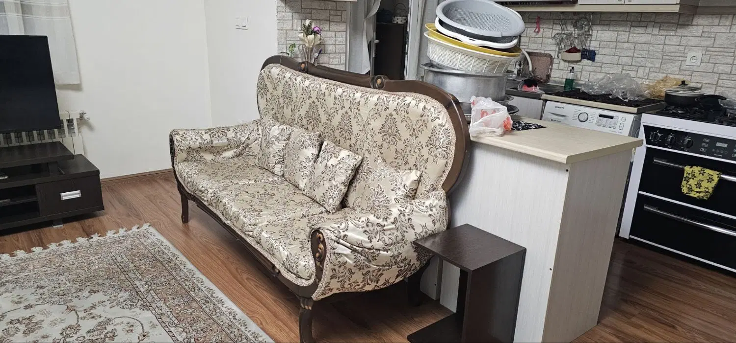 مبل چوب گردو|مبلمان خانگی و میز عسلی|تهران, دکتر هوشیار|دیوار