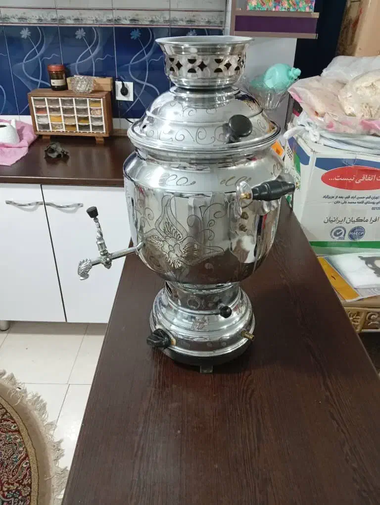 سماور گازی نفیس ۸ لیتری|سماور، چایساز، قهوهساز|نسیمشهر, |دیوار