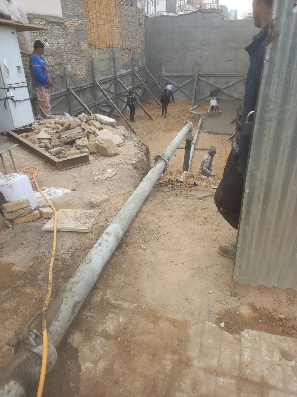 پمپاژ بتن و فروش بتن آماده|خدمات پیشه و مهارت|مشهد, نیزه|دیوار