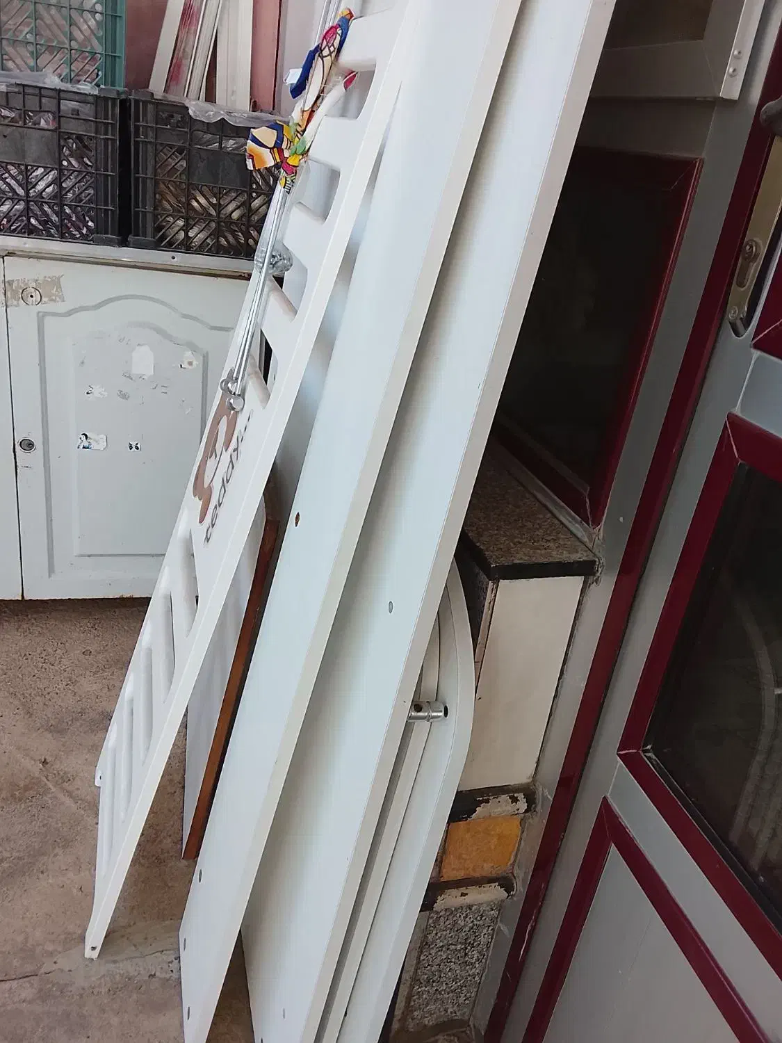 هر دو کاملا نو و سالم|هود|مرند, |دیوار