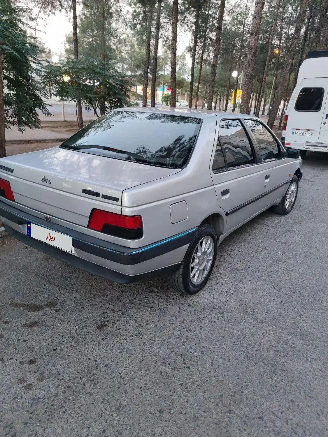 پژو 405مدل 85|خودرو سواری و وانت|بیرجند, |دیوار