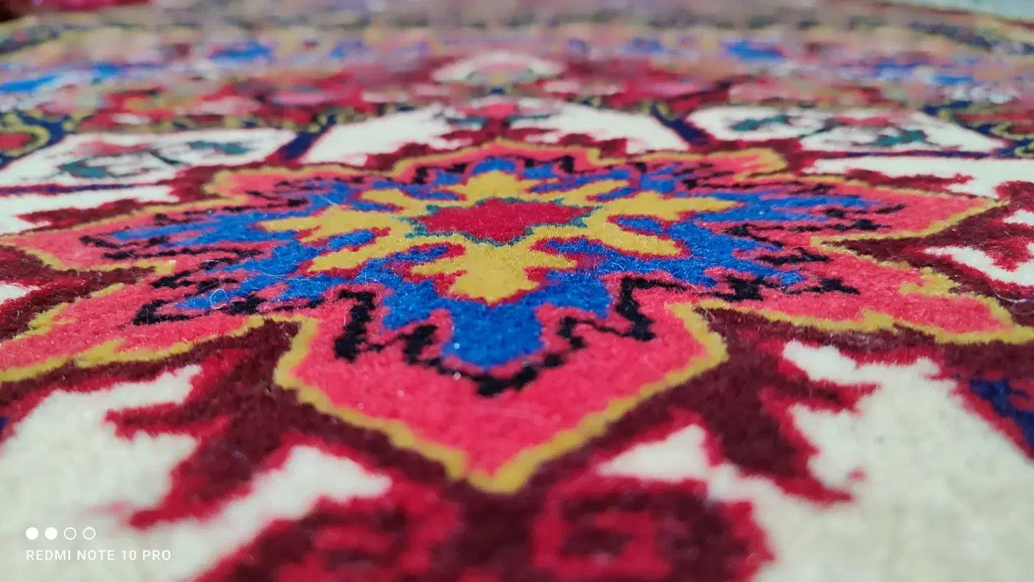 فرش(کناره) دست باف اصل هریس|فرش|هریس, |دیوار