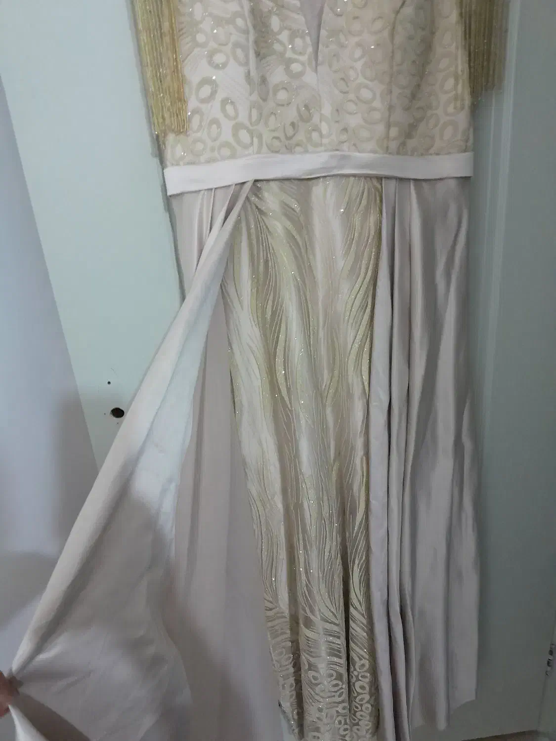 پیراهن مجلسی|لباس|کوچصفهان, |دیوار