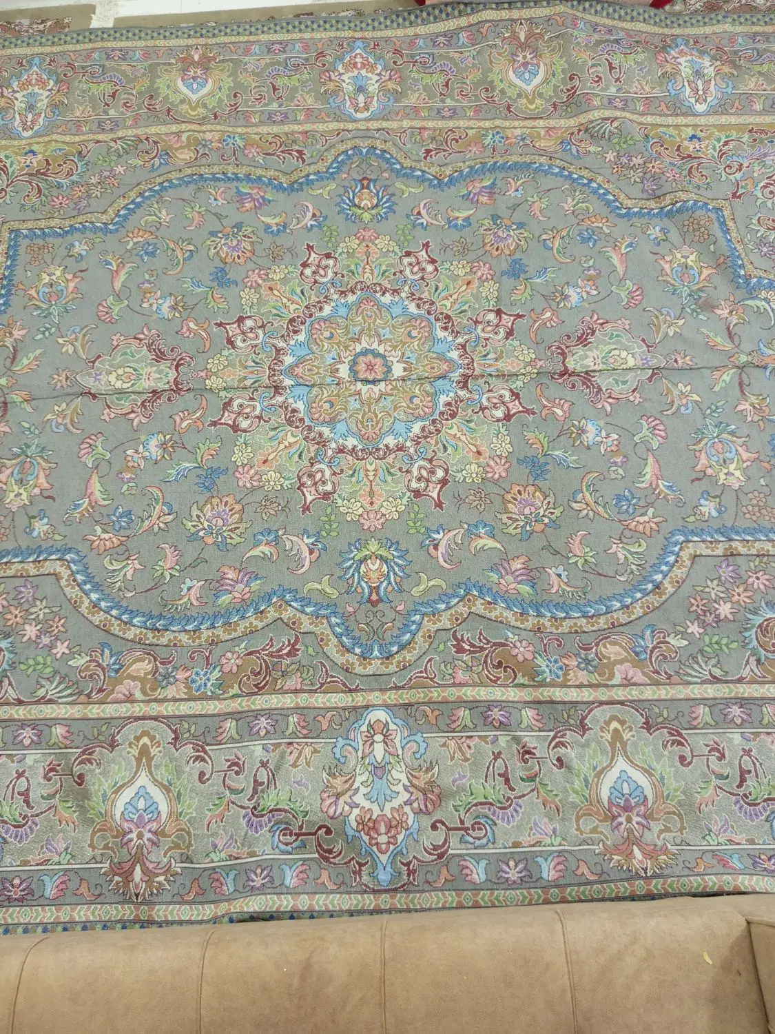 رو فرشی|روفرشی|محمدشهر, محمدشهر|دیوار