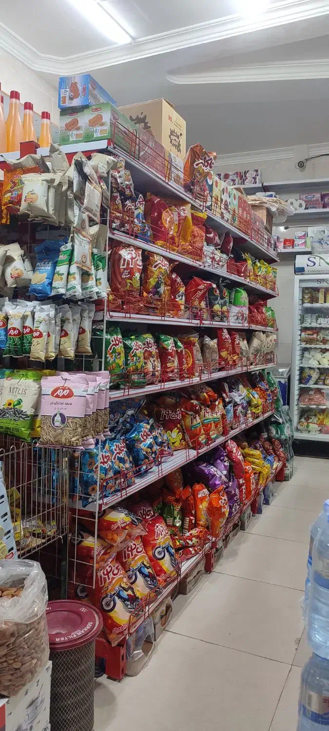 واگذاری سوپر مارکت با سابقه ۷ ساله|اجارهٔ مغازه و غرفه|صدرا-فارس, فاز ۲|دیوار