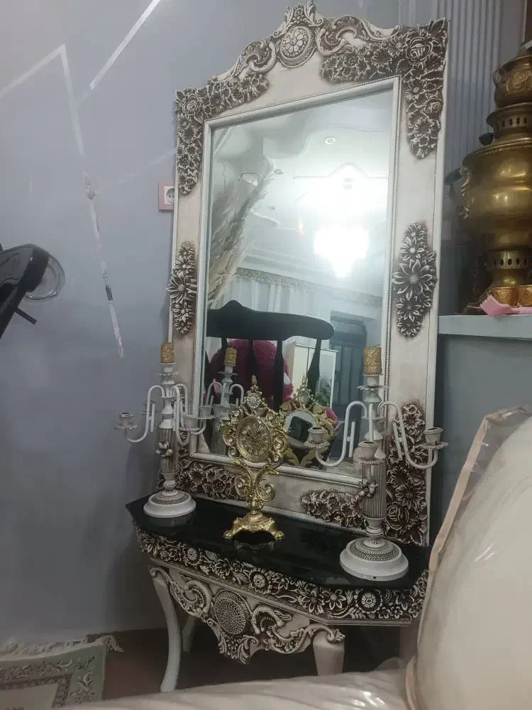 آینه و شمعدان|آینه|زاهدان, |دیوار