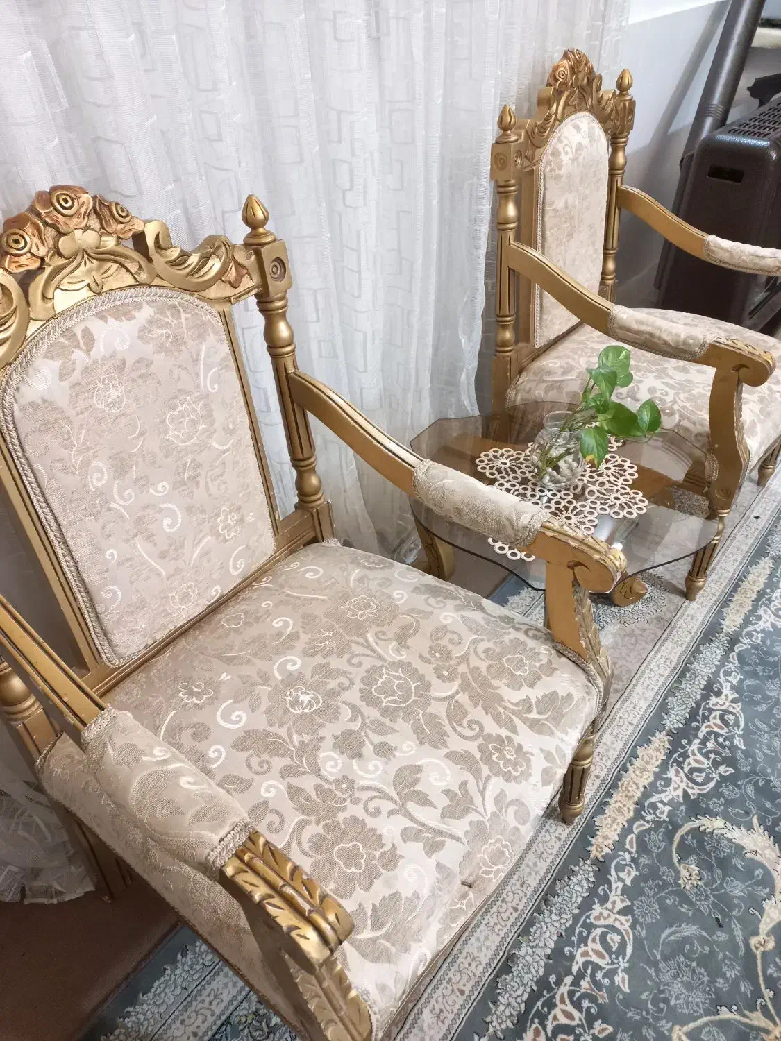 صندلی و میز|مبلمان خانگی و میز عسلی|مشهد, کارمندان دوم|دیوار