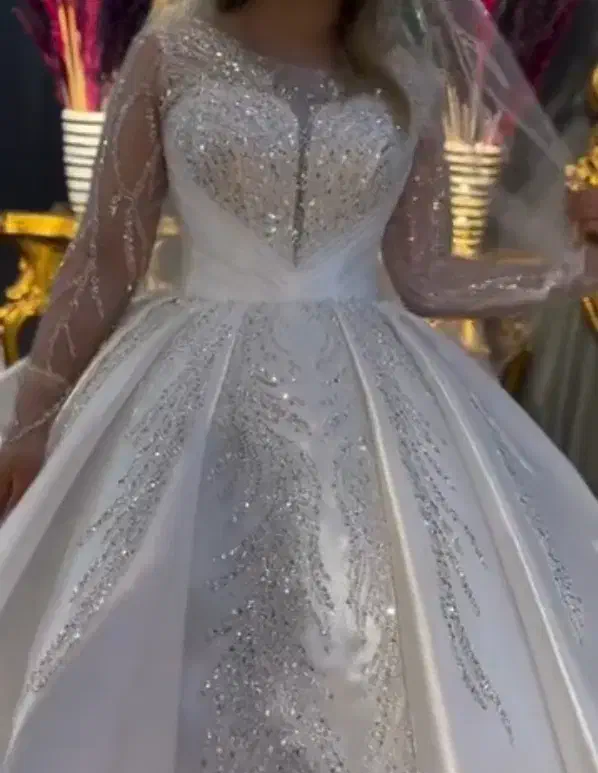 لباس عروس|لباس|رباطکریم, نصیرشهر|دیوار