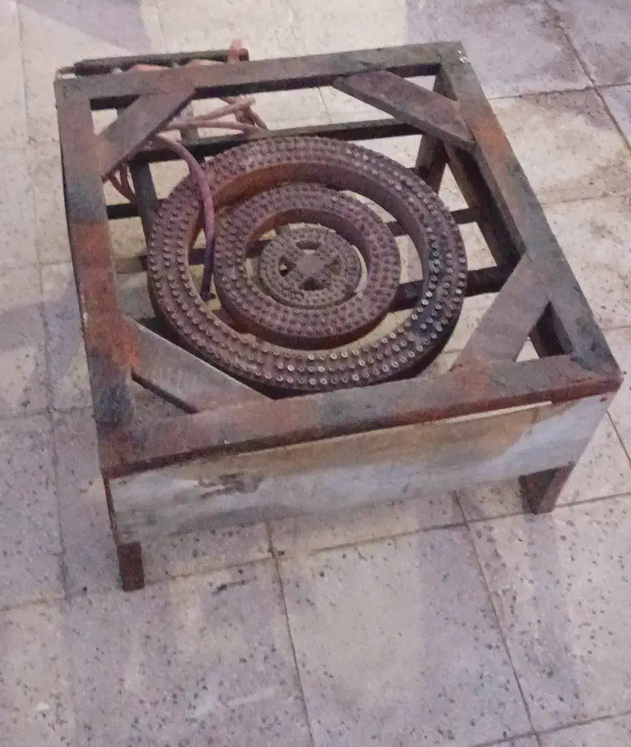 دو عدد اجاق گاز ۳ شعله چدن سنگین|اجاق گاز و لوازم برقی پختوپز|تهران, گلچین|دیوار