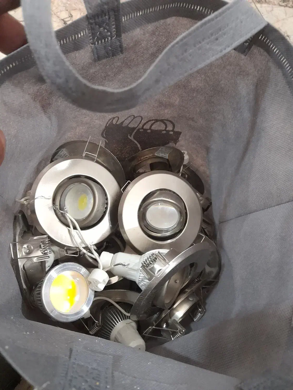 لامپ سقفی سفید وزرد باپاتروم|لامپ و چراغ|مشهد, توس (بلوار توس)|دیوار