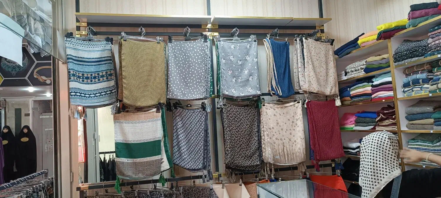 رگال همراه آیینه متصل نو|کتابخانه، شلف، قفسه‌های دیواری|قم, شهدا|دیوار
