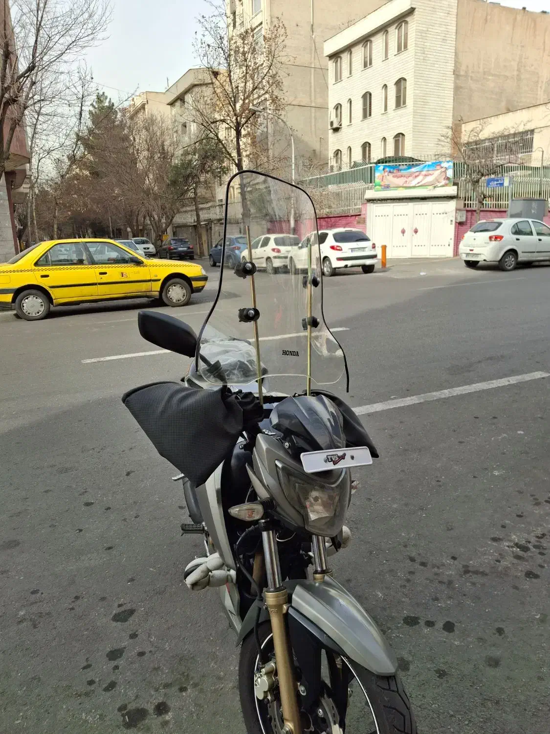 اپاچی ۲۰۰|موتورسیکلت|تهران, پرستار|دیوار