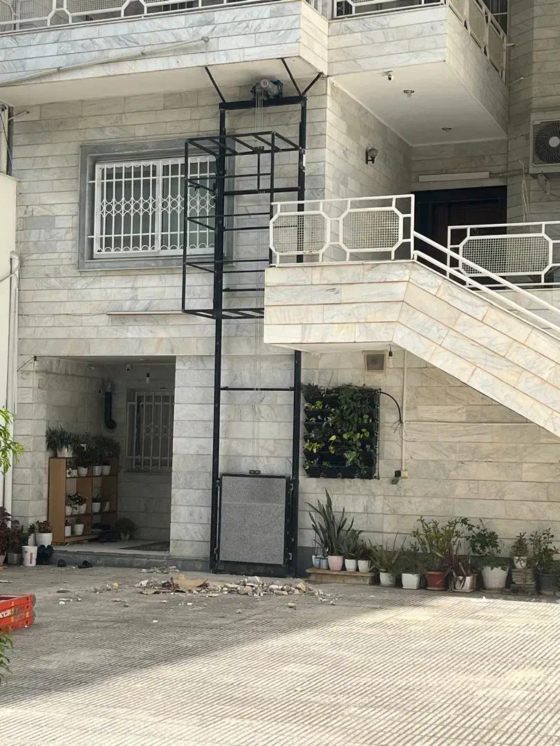 بالابر خانگی و مغازه به همراه برق اضطراری|خدمات پیشه و مهارت|گرگان, |دیوار