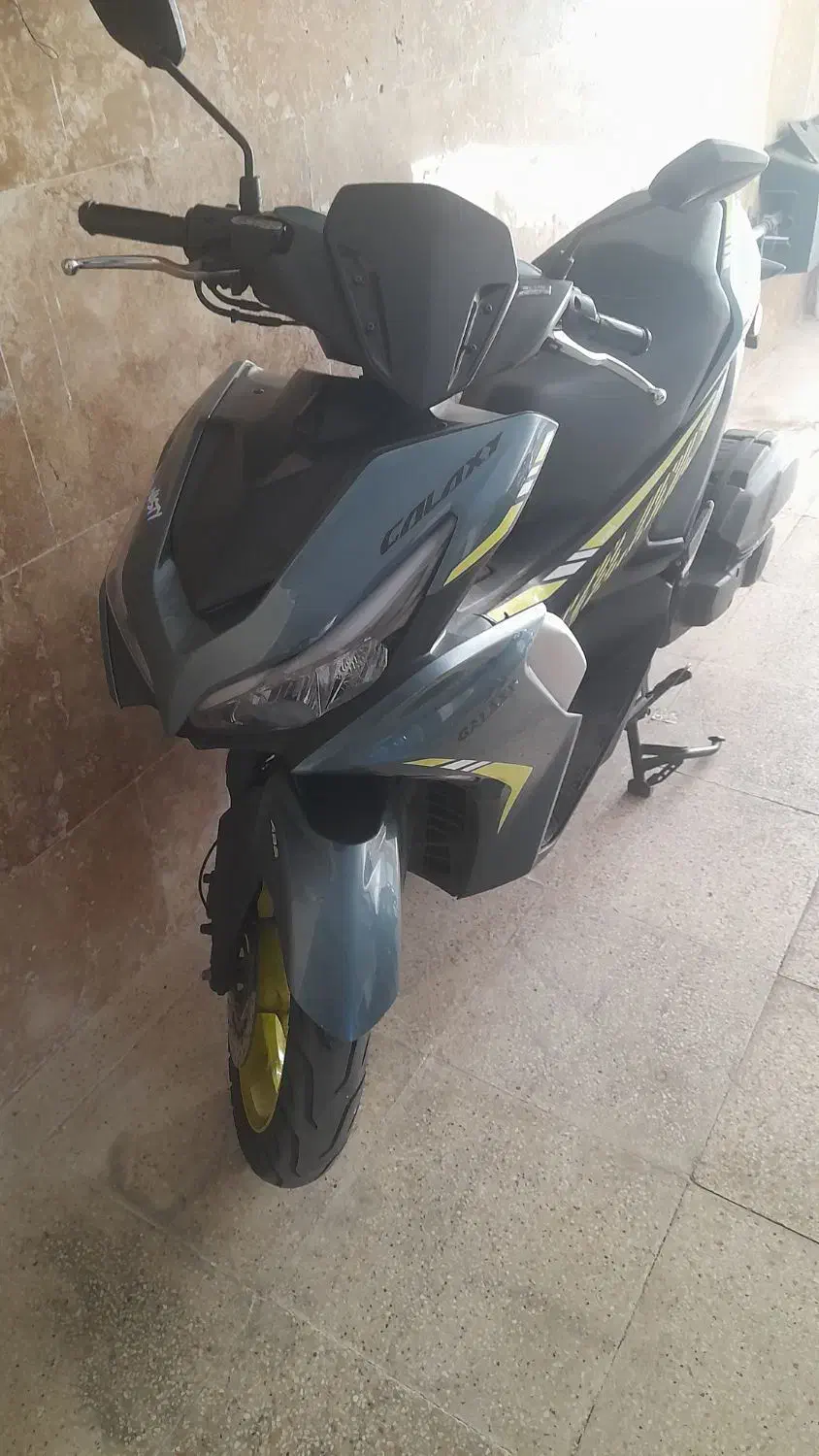 موتور گلکسی|موتورسیکلت|رشت, نظری|دیوار