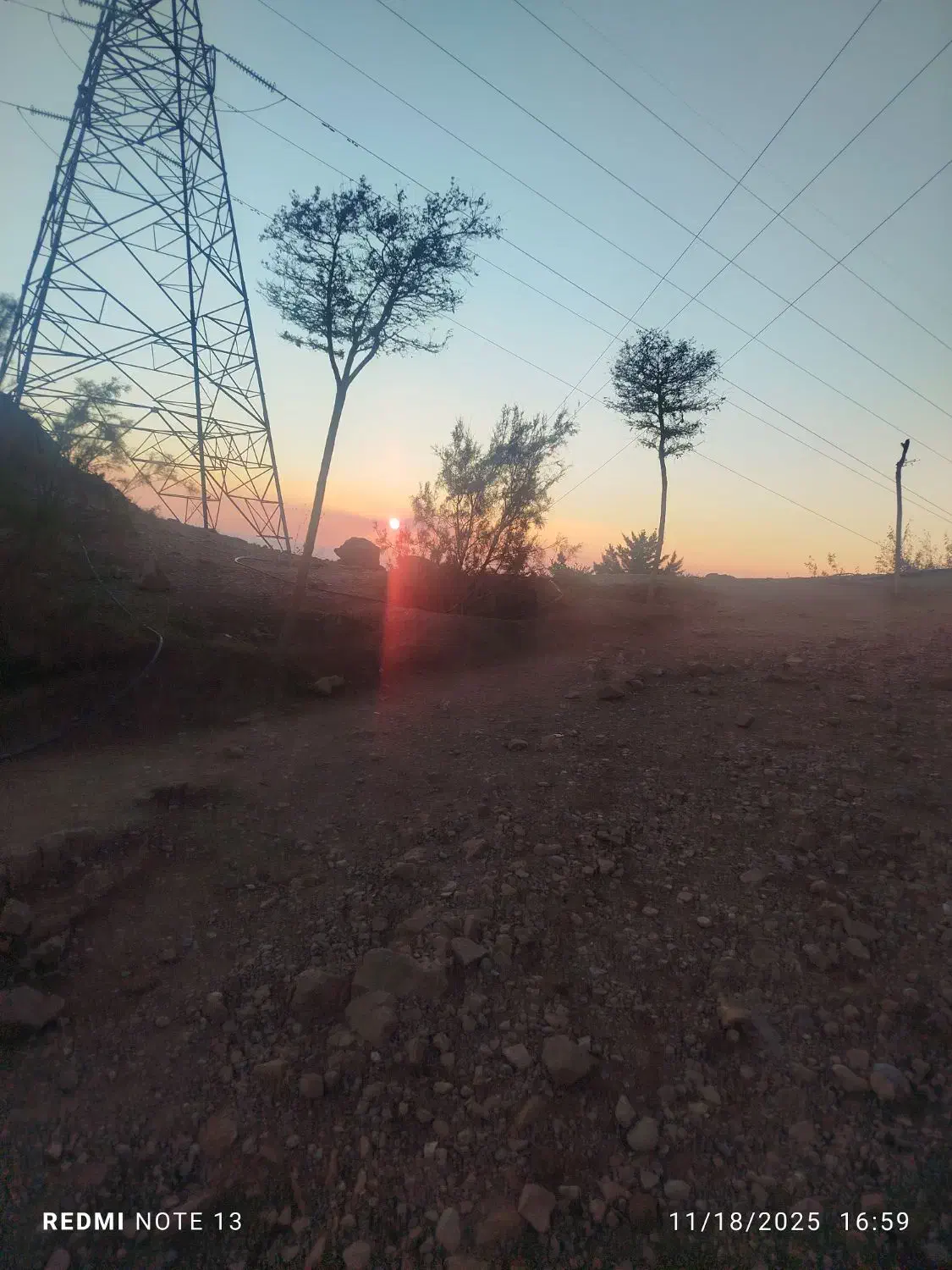 کانکس|ماشین‌آلات صنعتی|تبریز, |دیوار