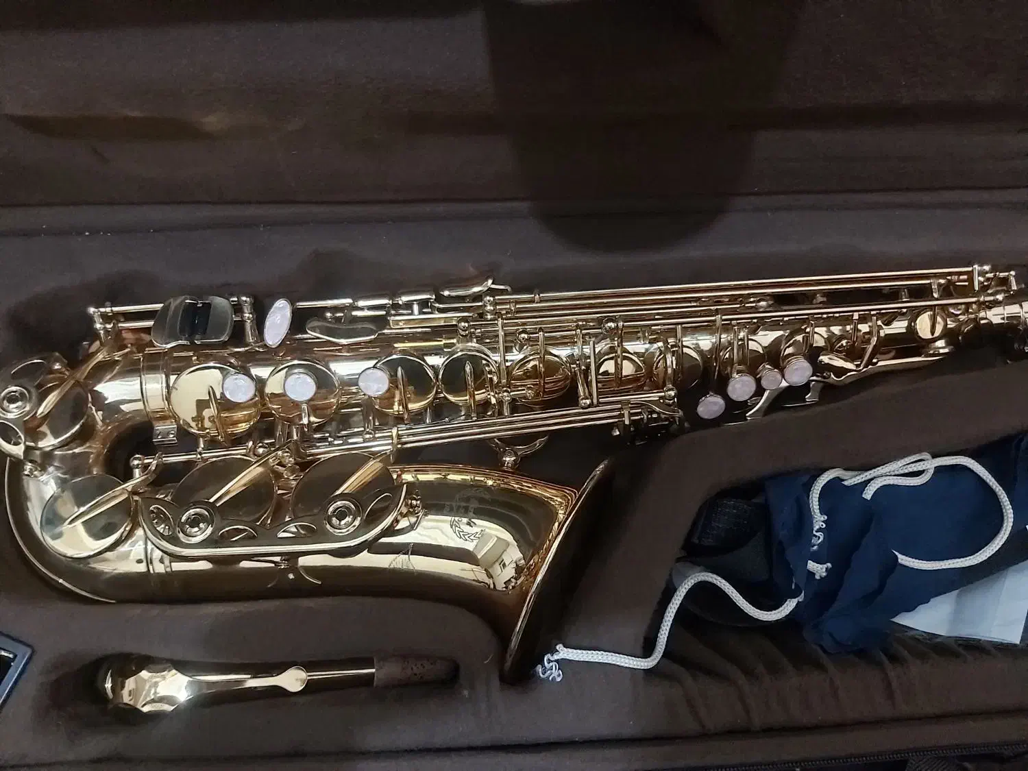 ساکسیفون آلتو ساخت امریکا|سازهای بادی|تبریز, |دیوار