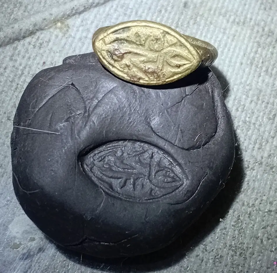 انگشتر خط کهنه صفوی|کلکسیون اشیاء عتیقه|تهران, قناتکوثر|دیوار