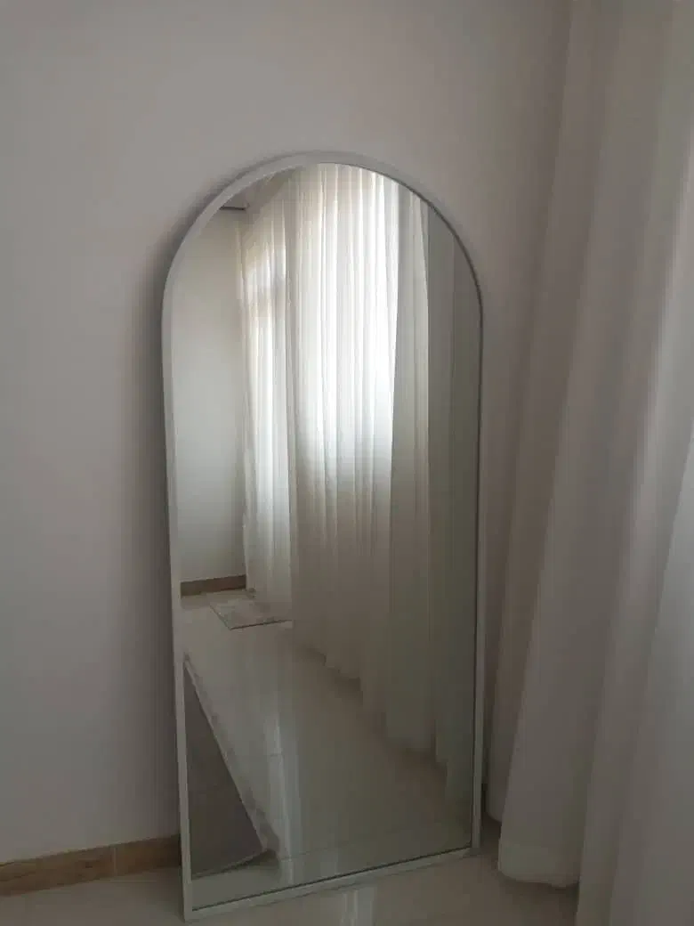 آینه|آینه|رزن, |دیوار