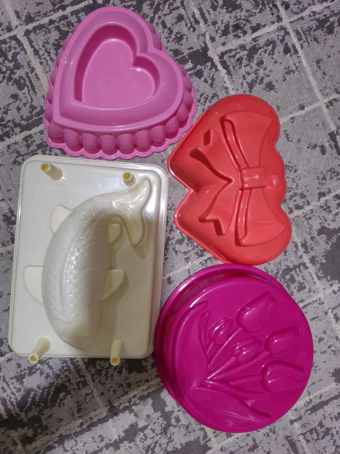 قالب ژله|ظروف پخت‌وپز|گلستان (تهران), |دیوار