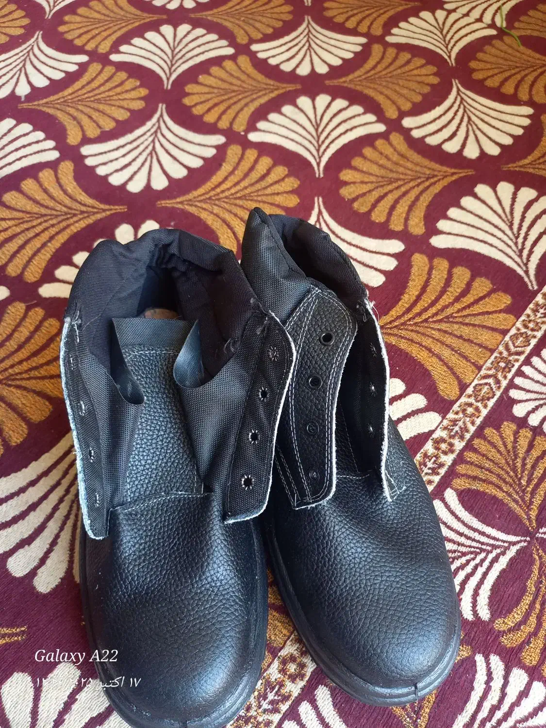 کفش ایمنی کار گران|کیف، کفش، کمربند|قم, کیوانفر|دیوار