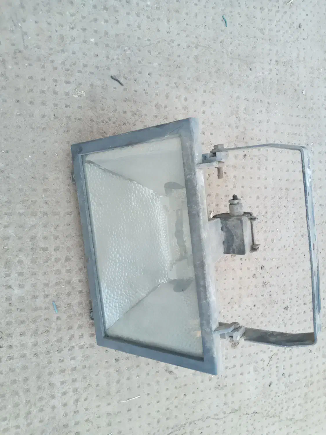 پروژکتور1000وات مدادی|لامپ و چراغ|قرچک, مهدیه|دیوار