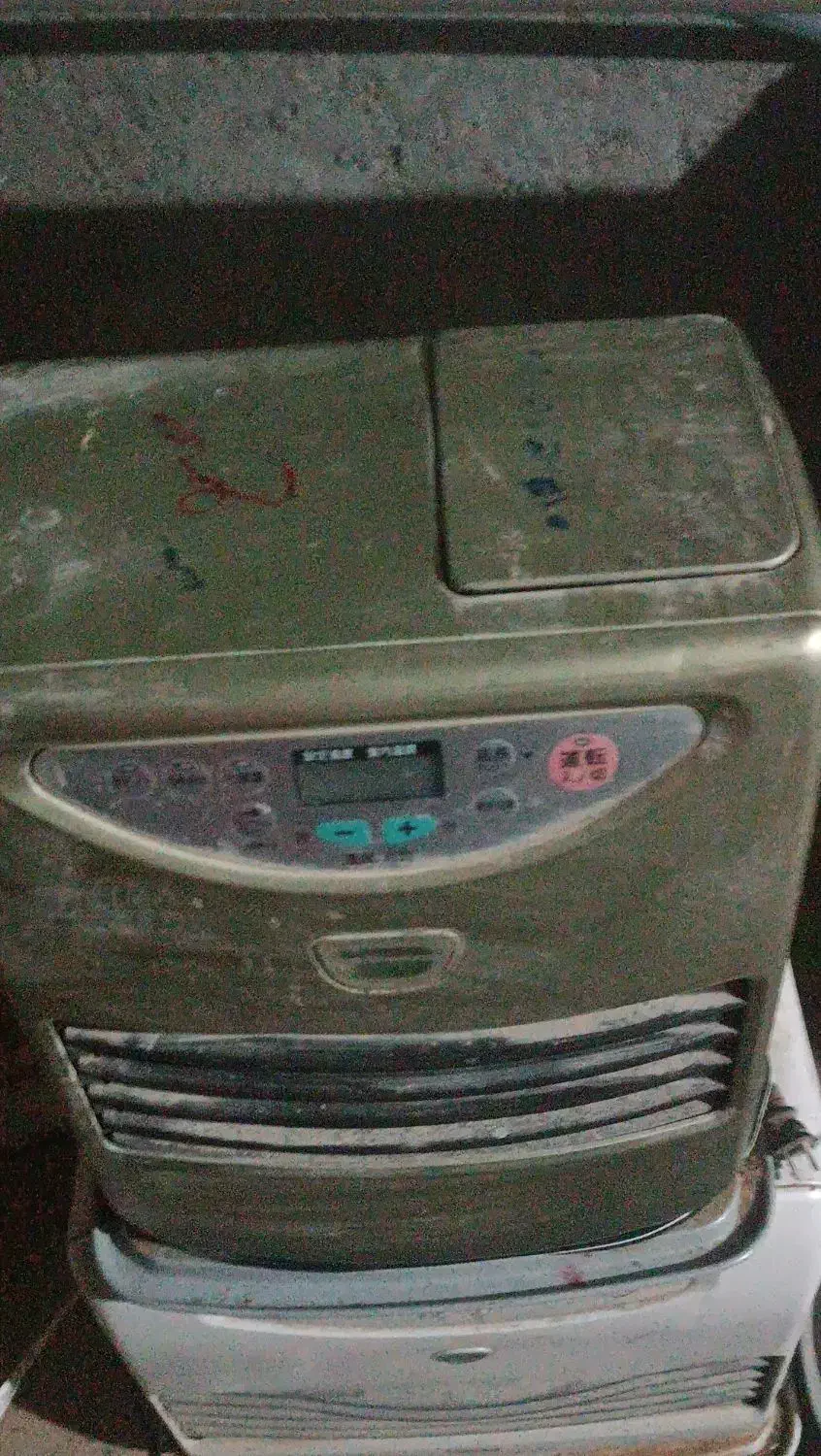 چراغ برقی نفتی|بخاری، هیتر، شومینه|سراوان, |دیوار