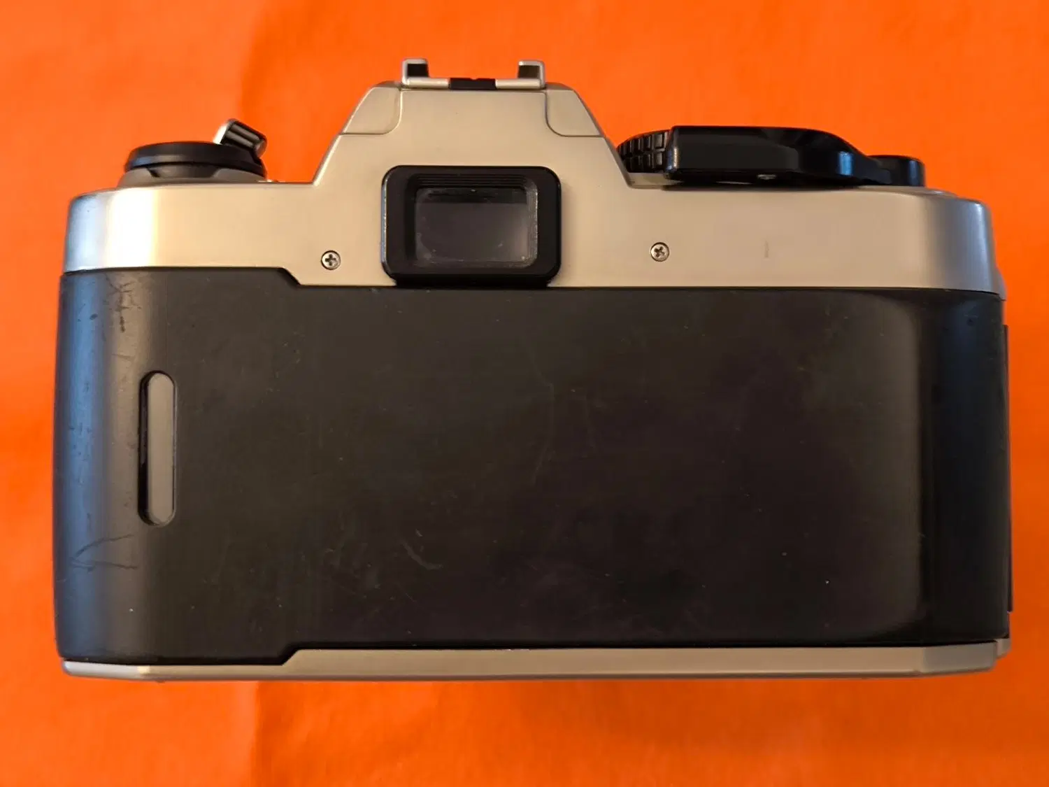 دوربین آنالوگ نیکون nikon fm10|دوربین عکاسی و فیلمبرداری|تهران, نجات اللهی|دیوار