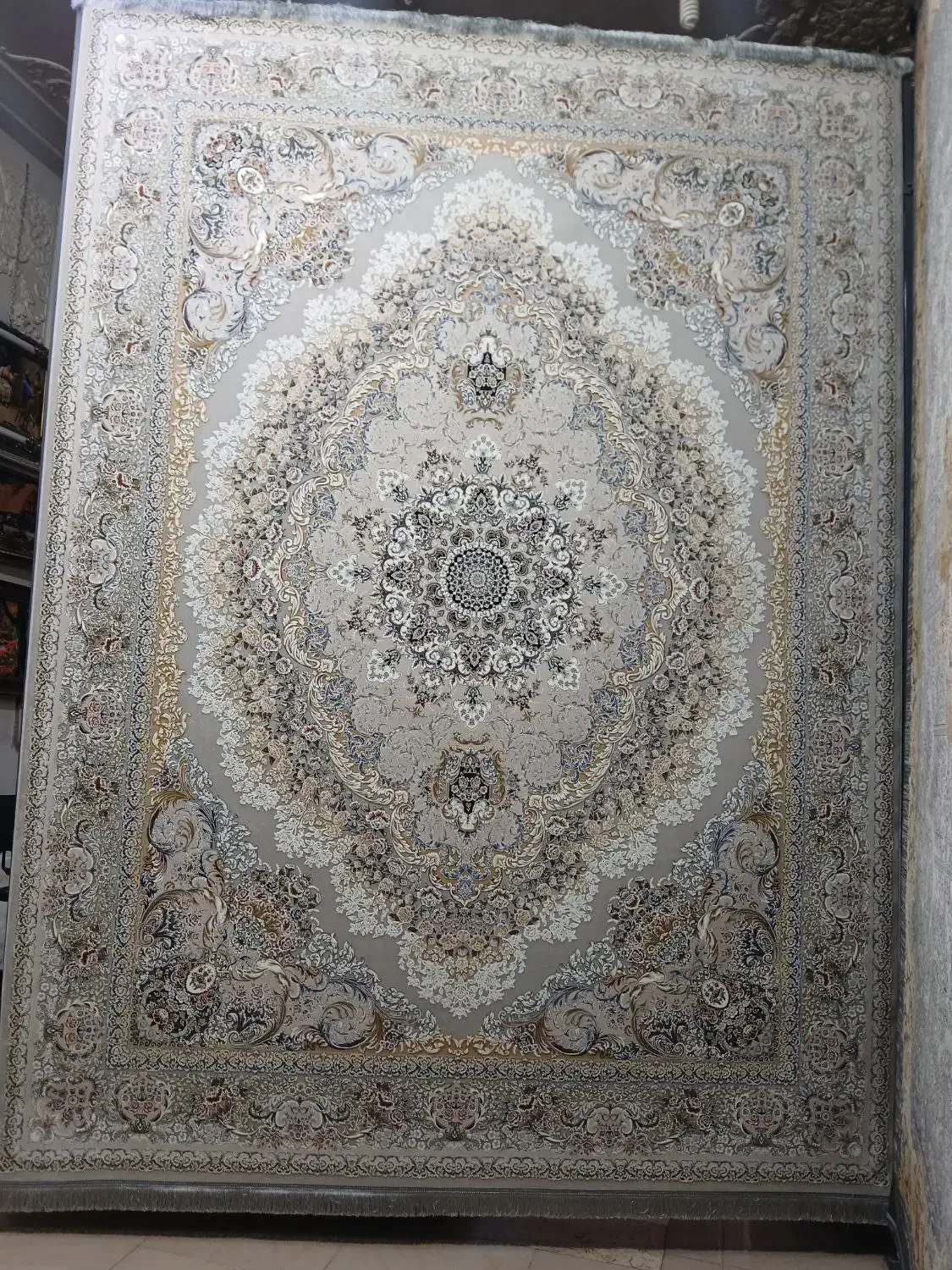 فرش تخفیفی۱۲متری تک سایز۱۲۰۰ شانه برجسته تراکم۳۶۰۰|فرش|شاهین‌شهر, فردوسی|دیوار