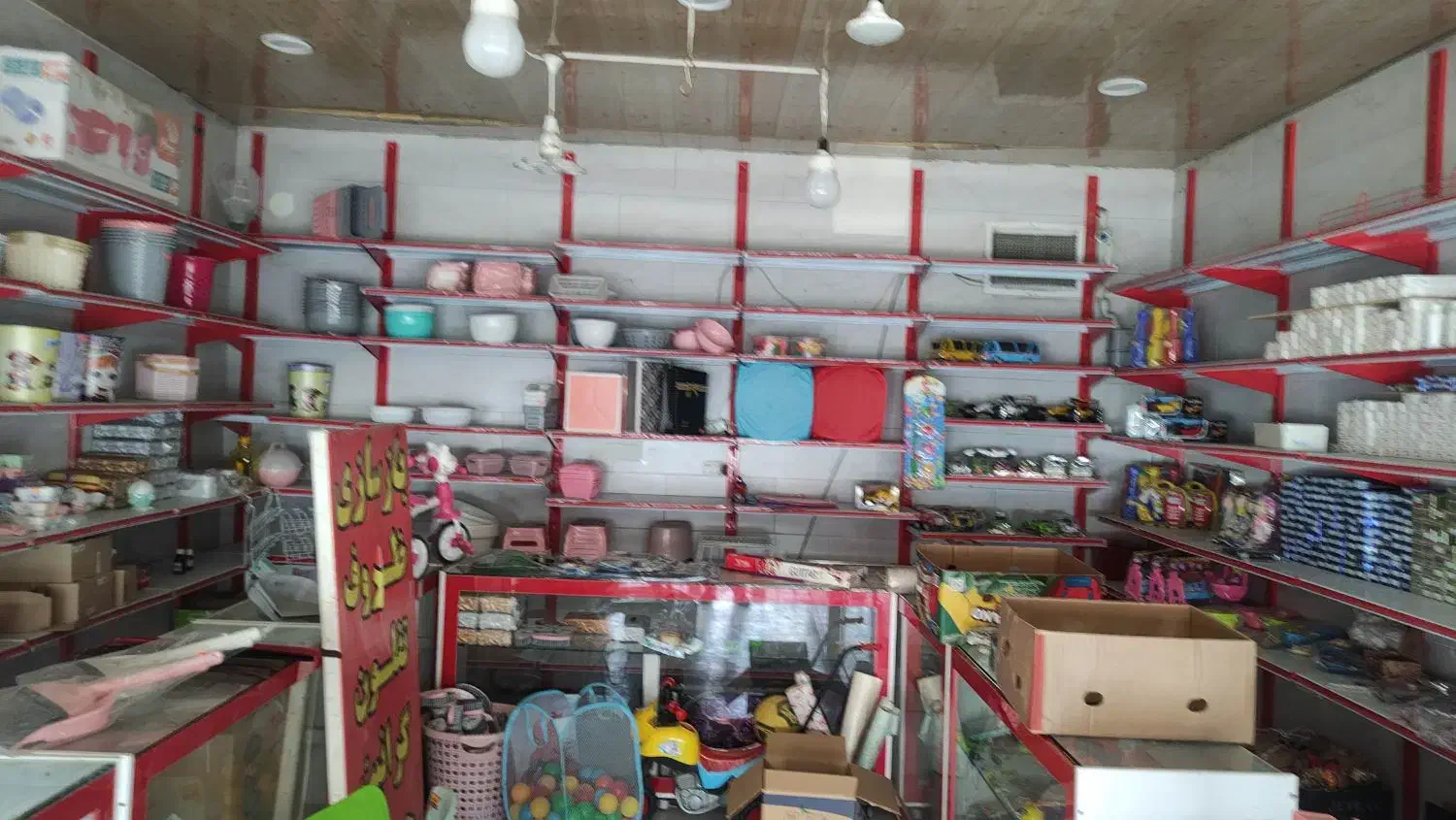 قفسه فروشگاهی در حد نو|فروشگاه و مغازه|گرمسار, |دیوار