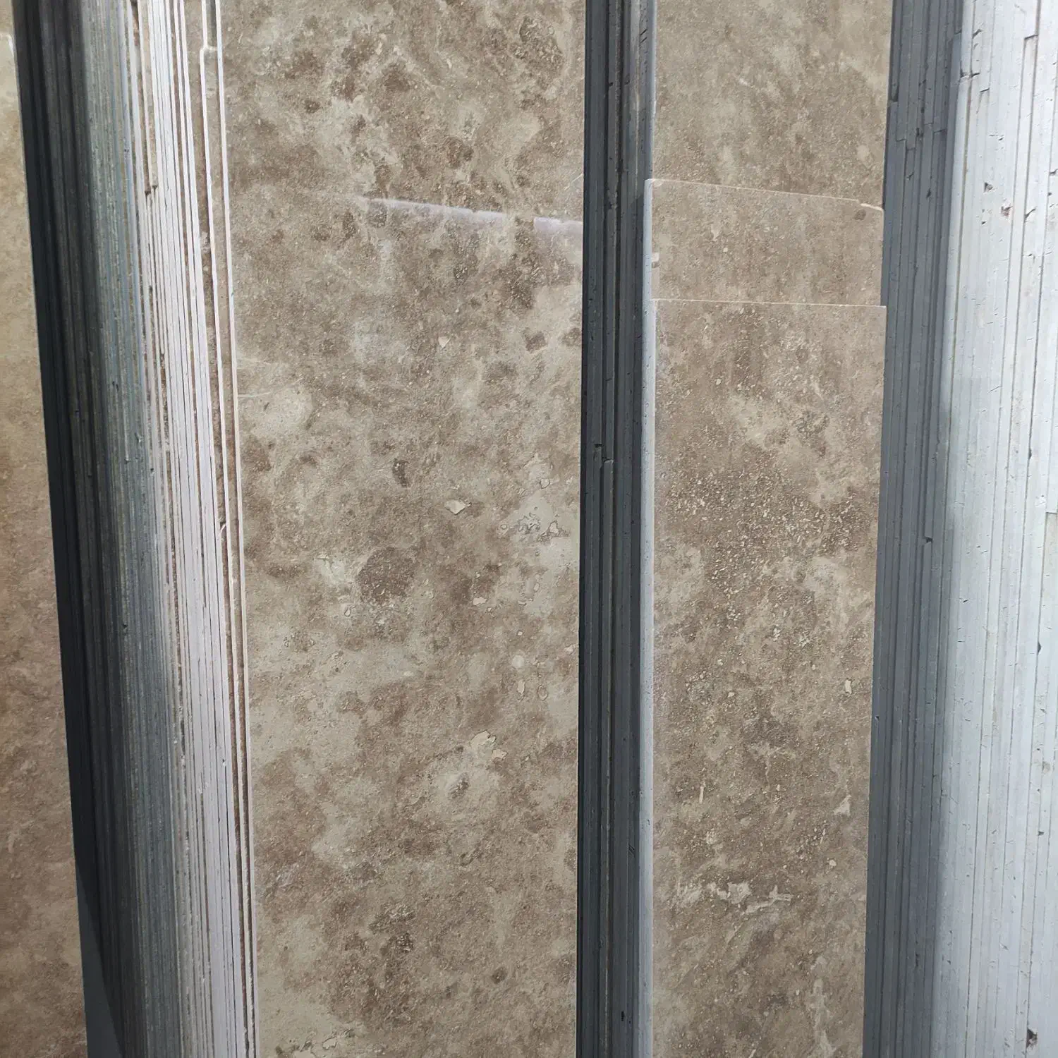 سنگ شکلاتی کاشان|مصالح و تجهیزات ساختمان|کاشان, دشت لتحر|دیوار