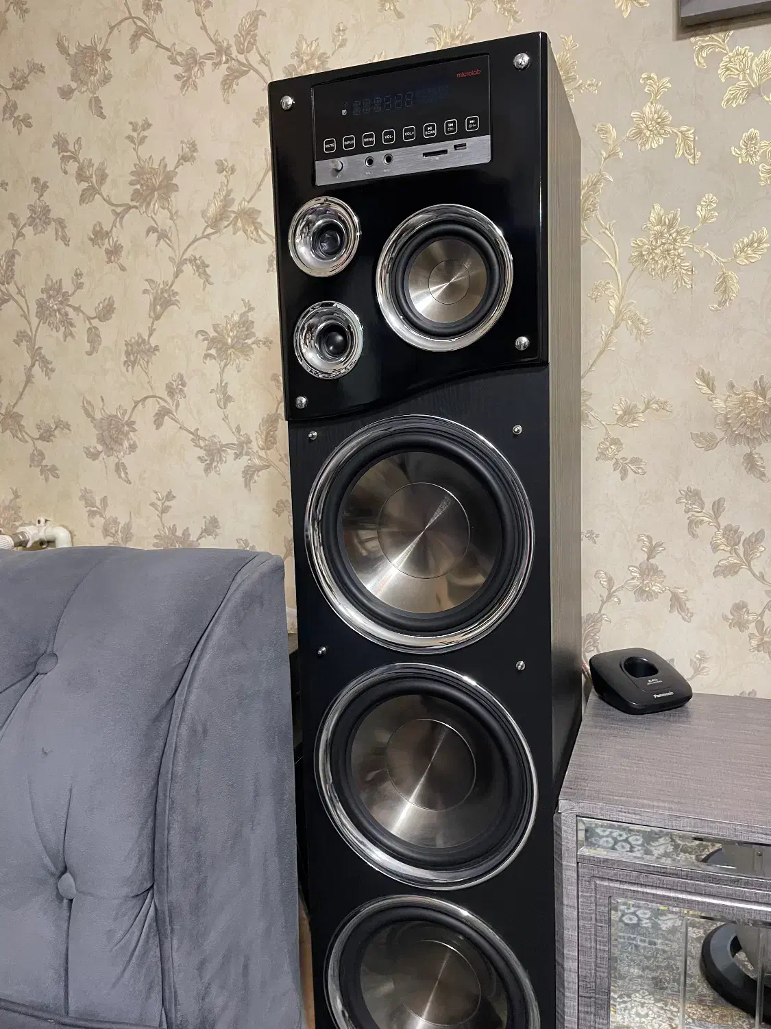 اسپیکر میکرولب در حد اک به همراه میکروفن و کارتن|سیستم صوتی خانگی|تهران, تهرانپارس غربی|دیوار