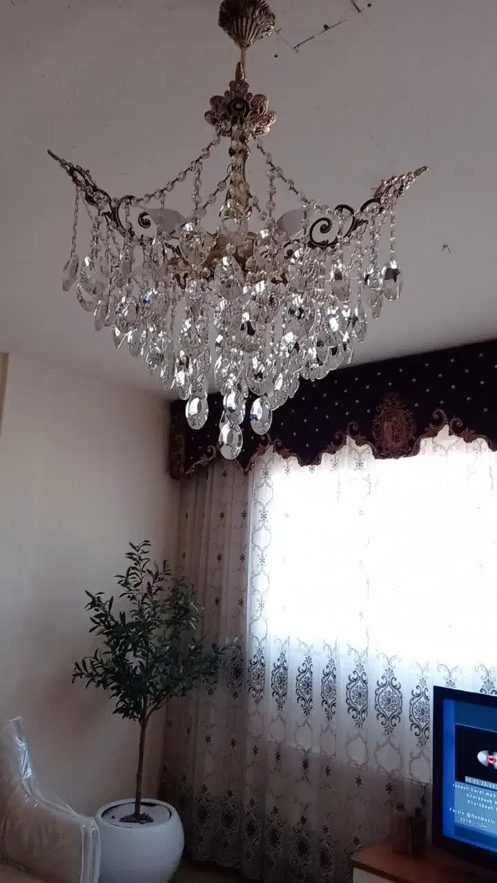 لوستر برنزی ۵ شعله|لوستر و چراغ آویز|قم, پردیسان|دیوار