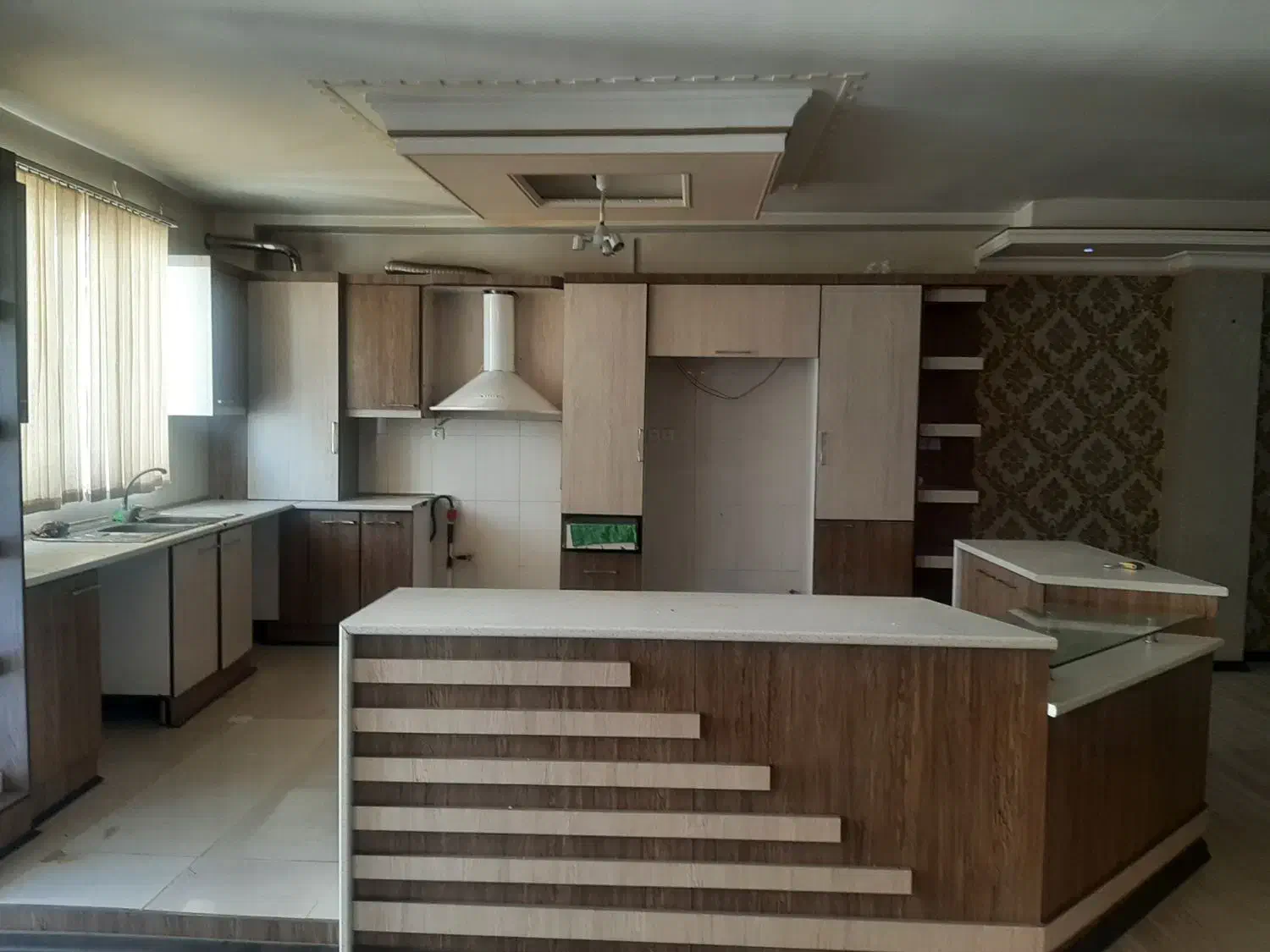 آتابای، فروش آپارتمان ۳خوابه ۱۷۵ متری خوش نقشه|فروش آپارتمان|خوی, |دیوار