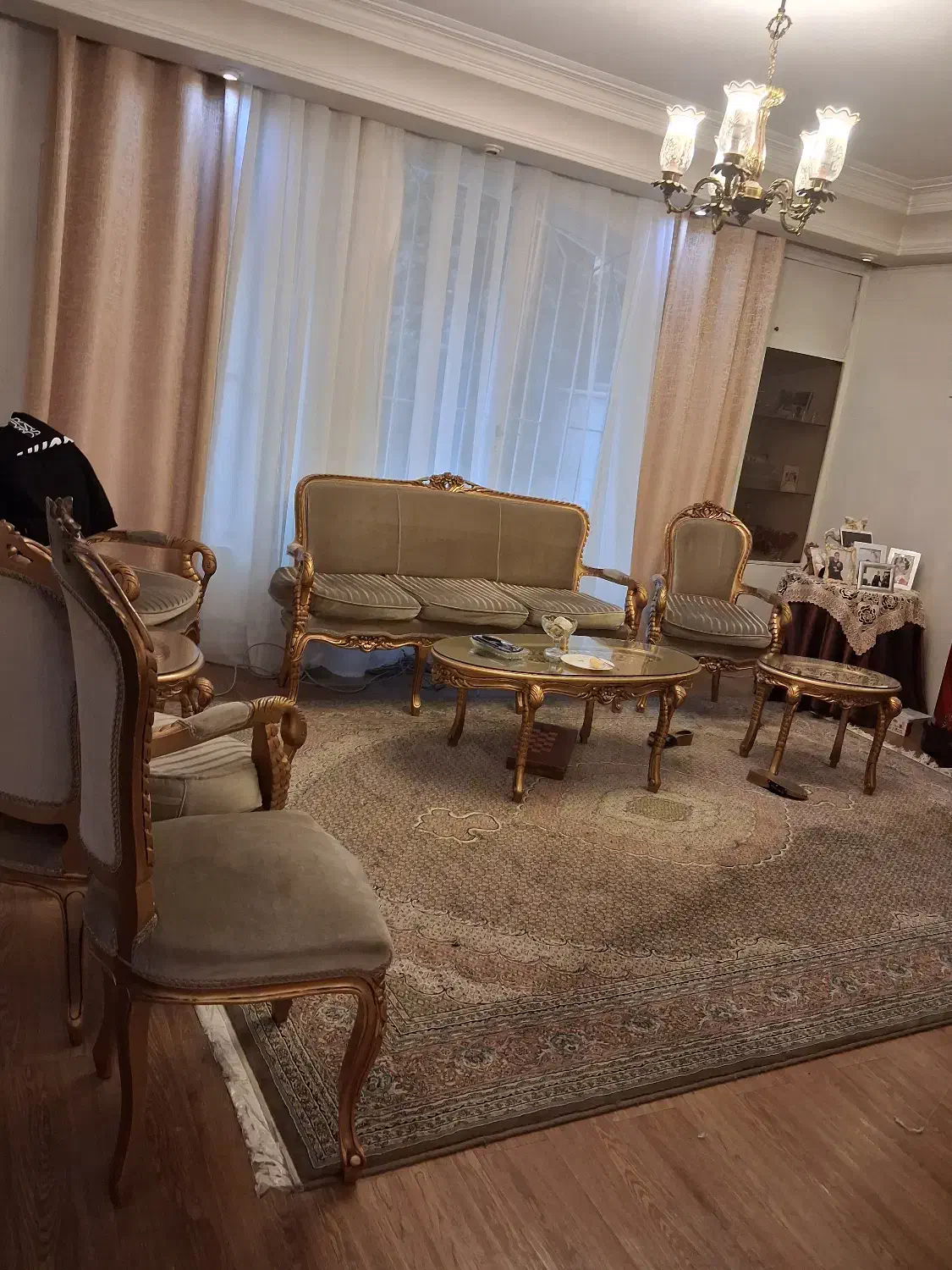 مبل ۷ نفره استیل و ۴ صندلی میزبا ن و ناهار خوری|مبلمان خانگی و میز عسلی|تهران, شهرک نفت|دیوار