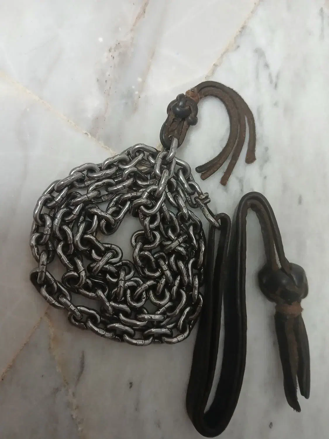 زنجیر اردکانی|اسب و تجهیزات اسب‌سواری|برخوار, |دیوار