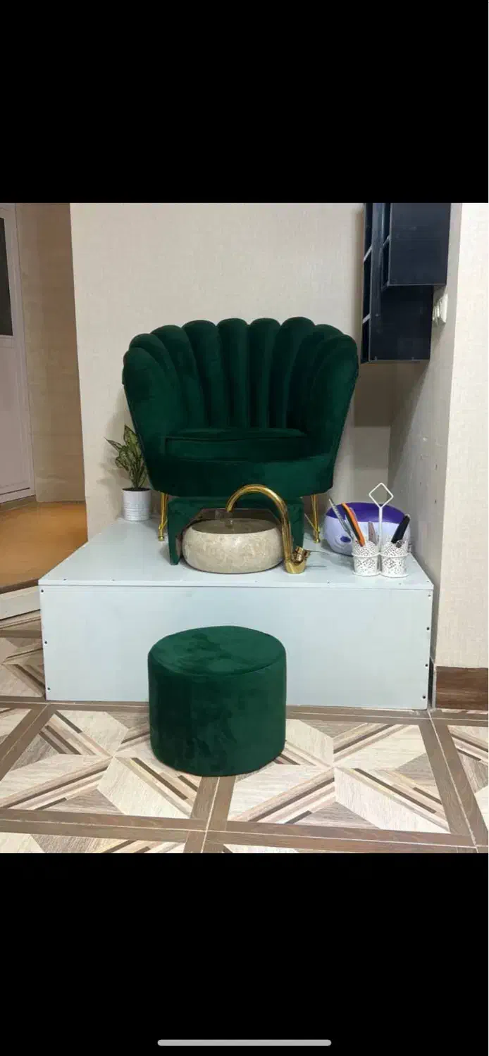 وسایل ارایشگاهی|آرایشگاه و سالن‌های زیبایی|بندر گناوه, |دیوار