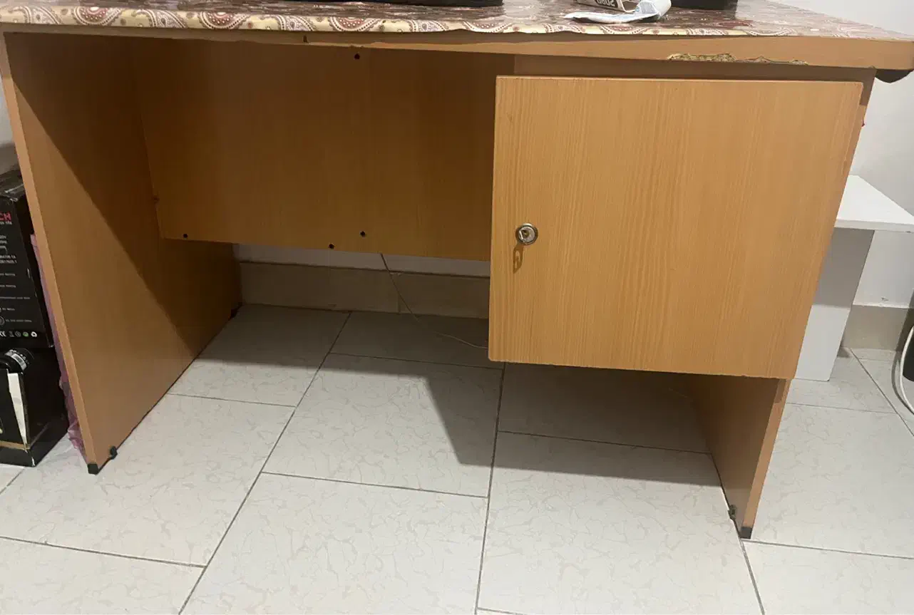 میز|میز تحریر و کامپیوتر|محمدیه-قزوین, |دیوار