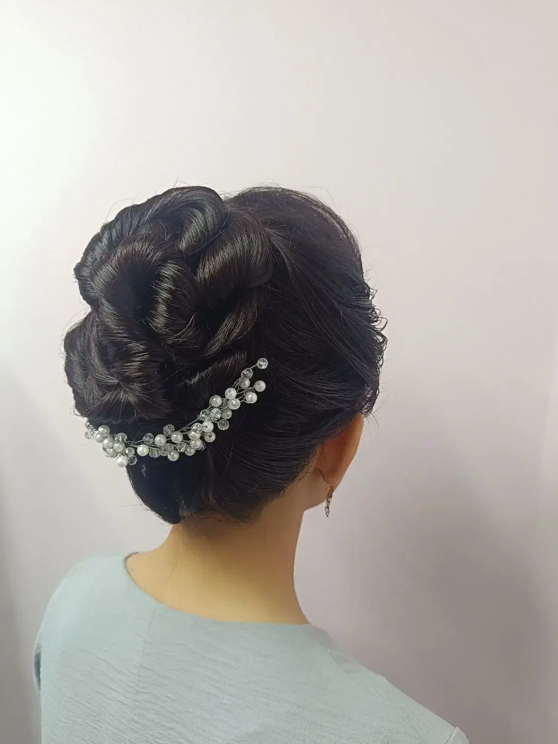 شنیونکار|خدمات آرایشگری و زیبایی|نیشابور, مدرس|دیوار