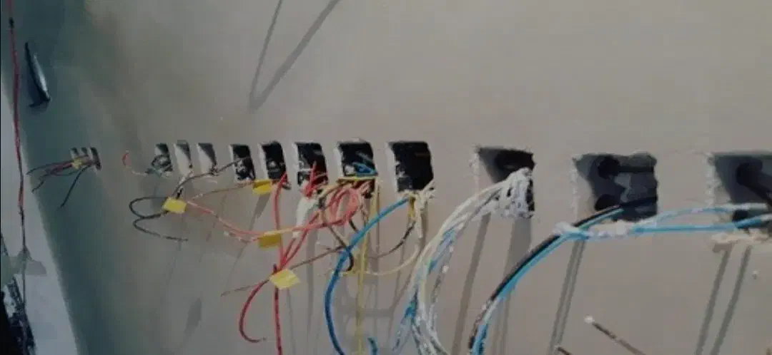 سیم کشی حرفه ای ساختمان|خدمات پیشه و مهارت|نمین, |دیوار