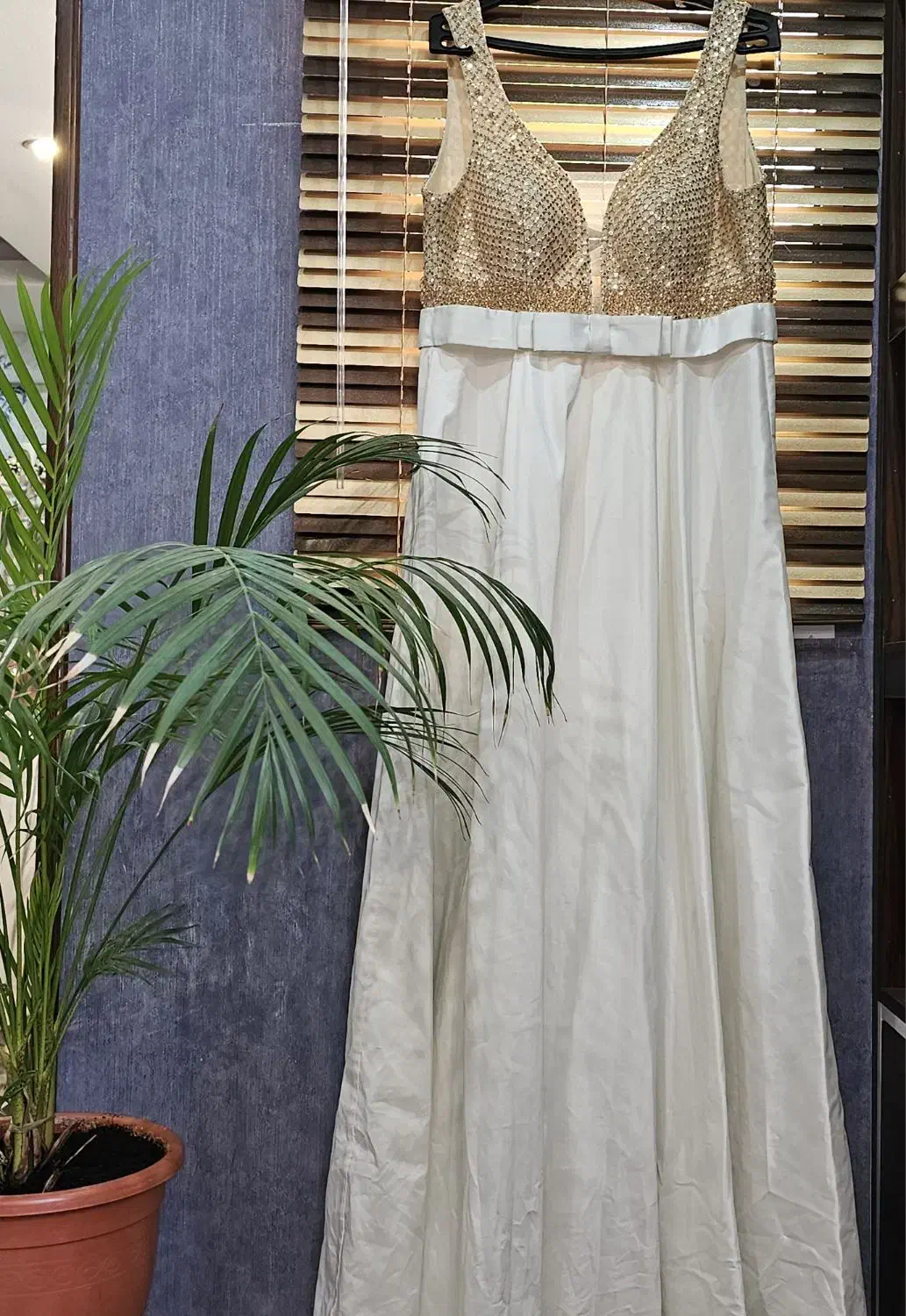 لباس مجلسی مزونی زیبا|لباس|اصفهان, گلزار|دیوار