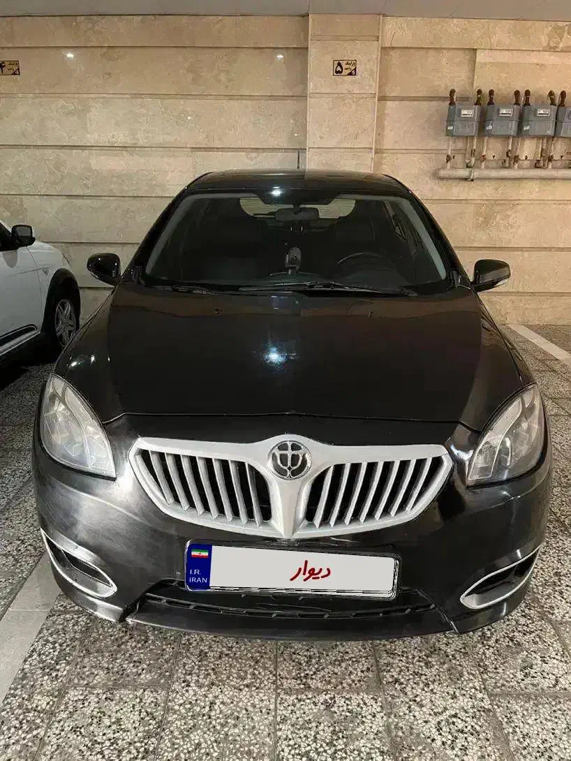 برلیانس ۳۲۰ اتومات|خودرو سواری و وانت|مشهد, بهارستان|دیوار