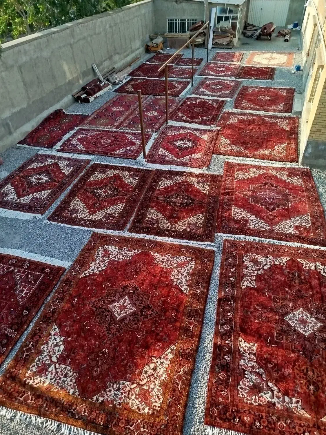 کارخانه قالیشویی کارگر شفق۳۳۲۹۴۴۴۷|خدمات نظافت|تبریز, |دیوار