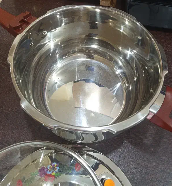 زودپز ۷ لیتری دسینی دارای درب شیشه و توری بخارپز|ظروف پختوپز|کنارک, |دیوار