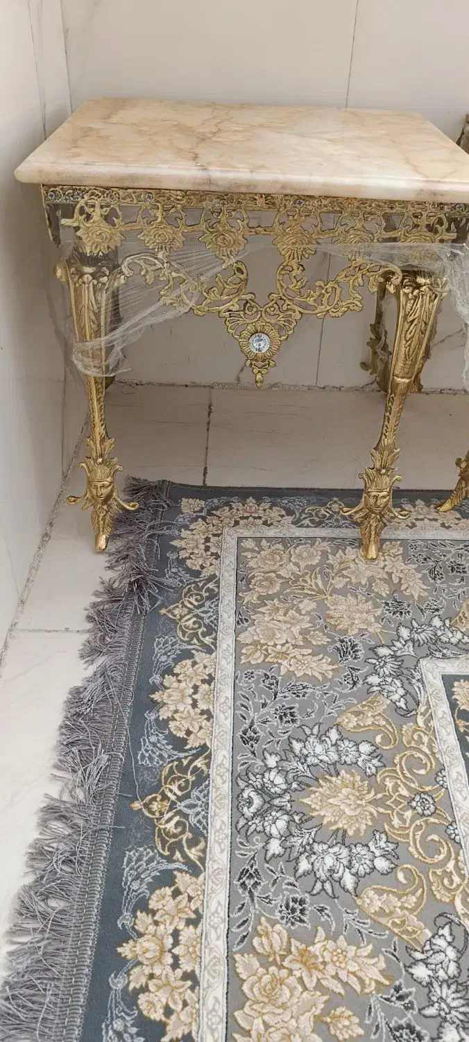 میز عسلی برنز|مبلمان خانگی و میز عسلی|بروجرد, |دیوار