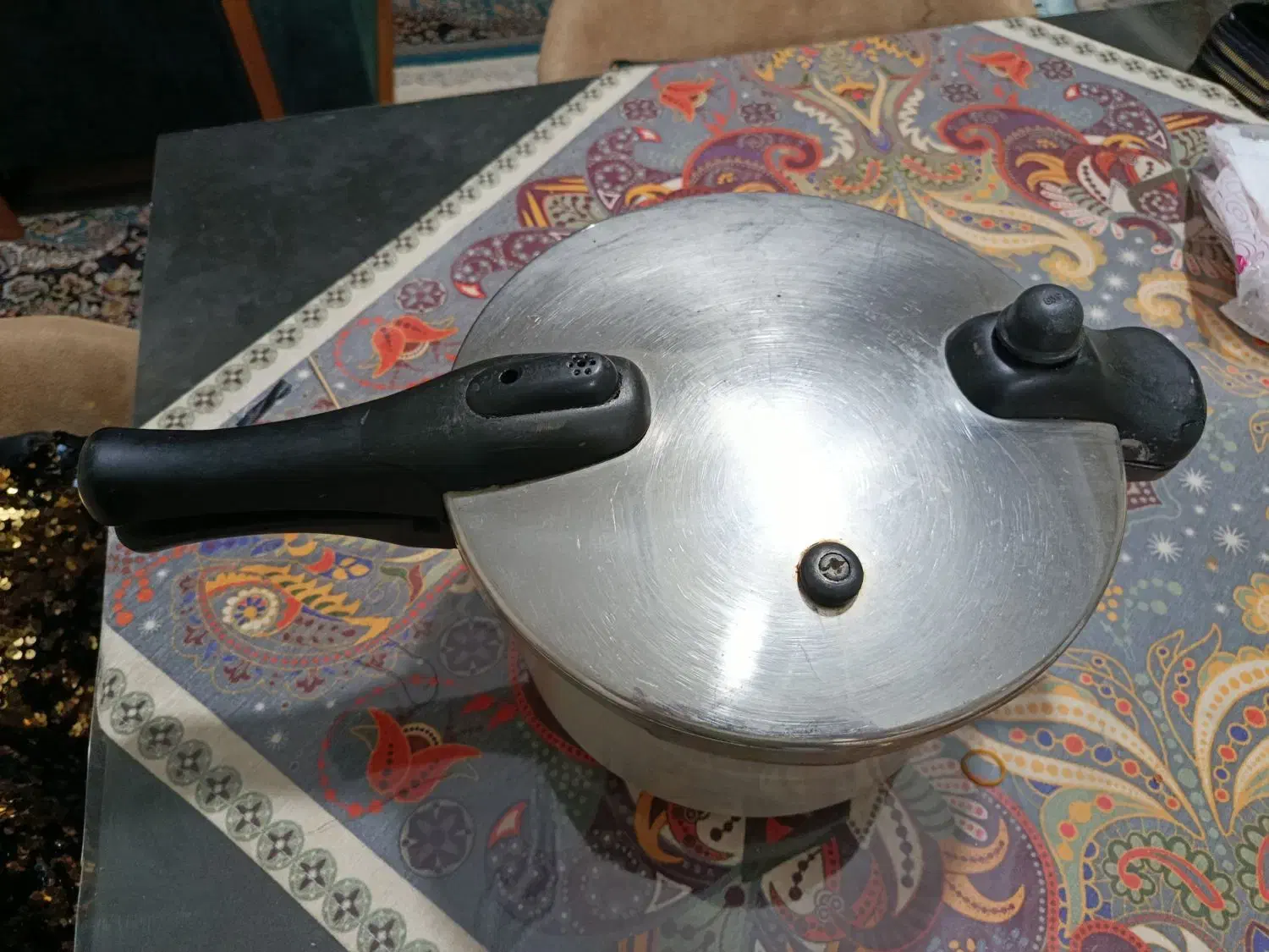 زودپز ۸ نفره چدنی|ظروف پختوپز|مشکیندشت, |دیوار