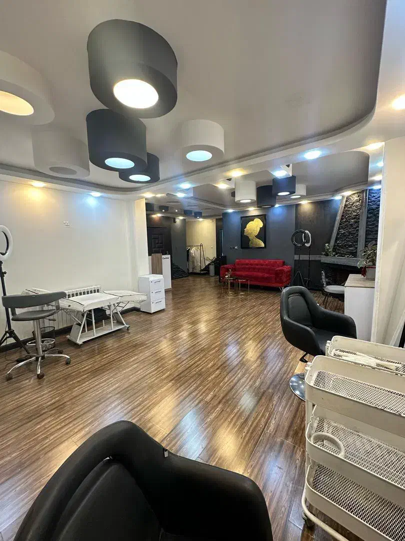 ۱۷۰متر/۴خواب/تجاری|اجارهٔ دفتر کار، اتاق اداری، مطب|رشت, گلسار|دیوار