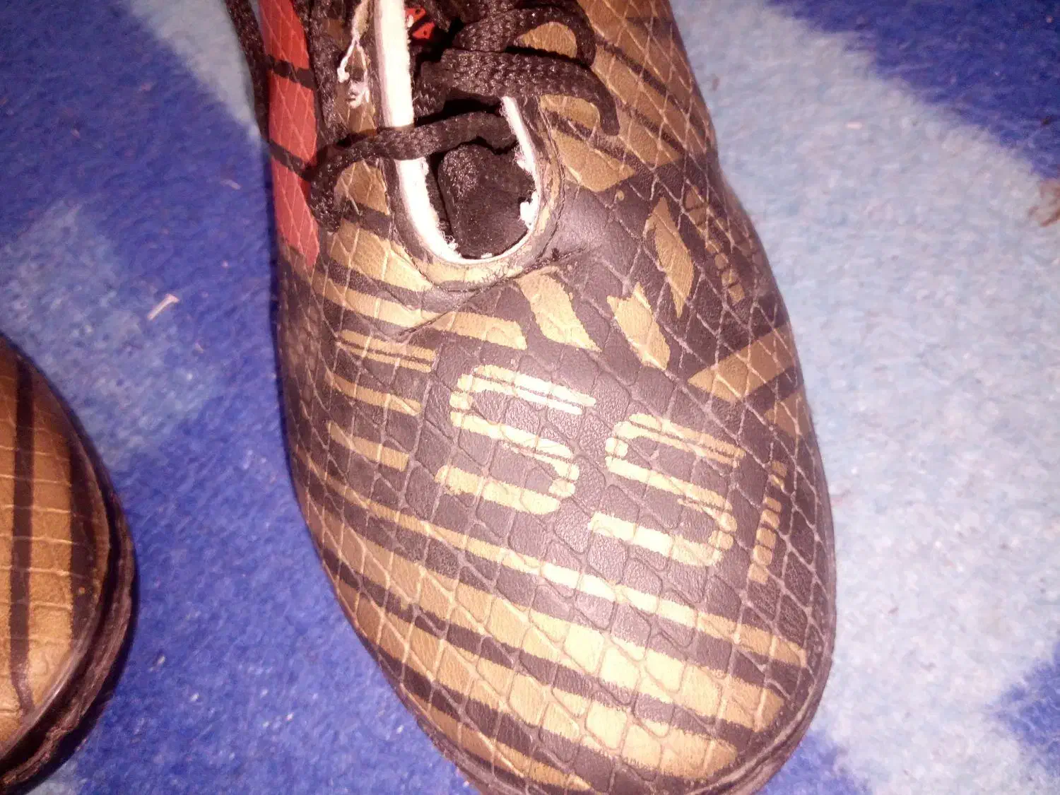 کفش استوک چمنی آدیداس|تجهیزات ورزشی|قم, شهر قائم|دیوار