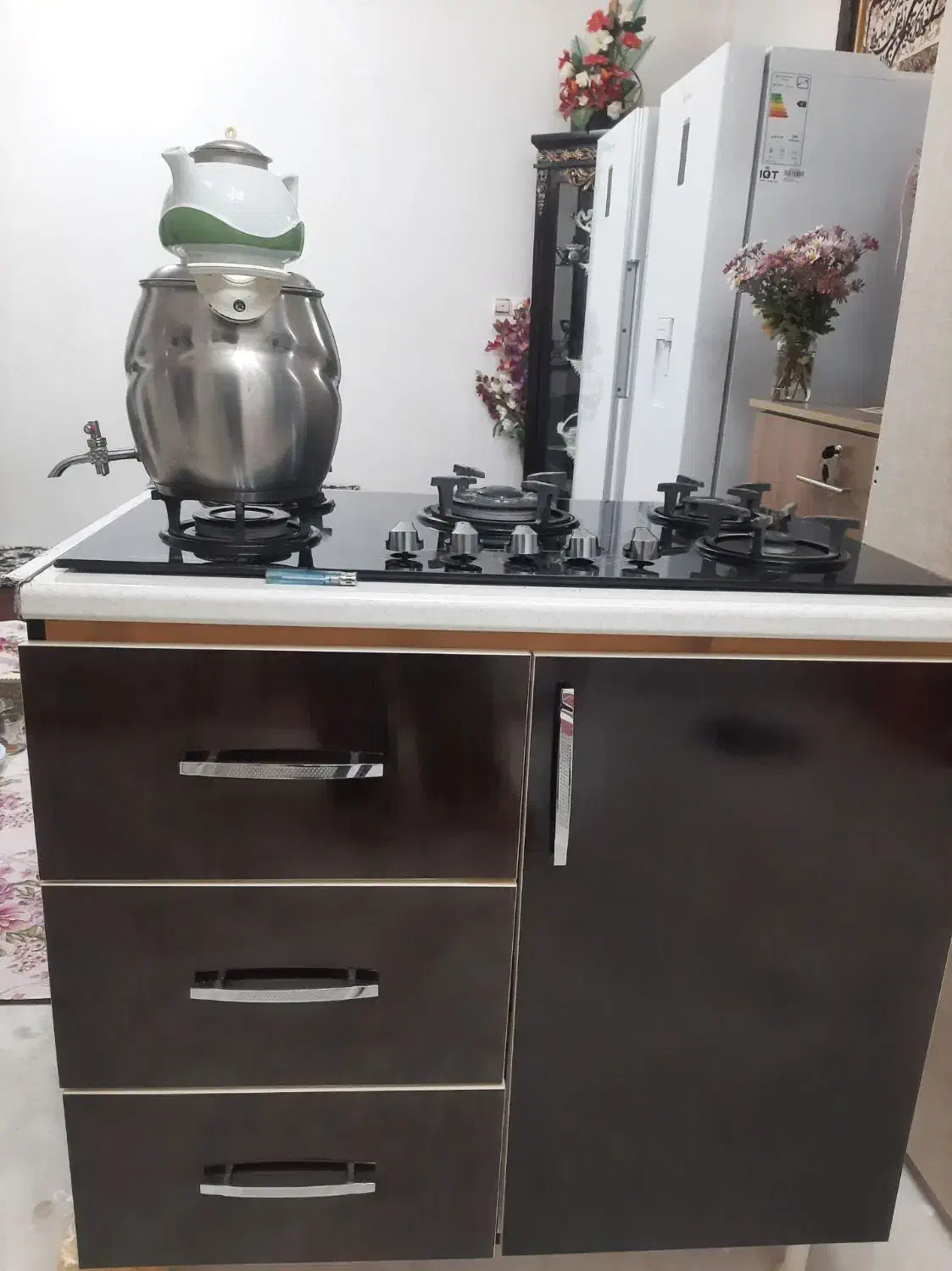 کابینت ام دی اف روکش های کلاس بهمراه هود در حد نو|جاکفشی، کمد، دراور|خلخال, |دیوار