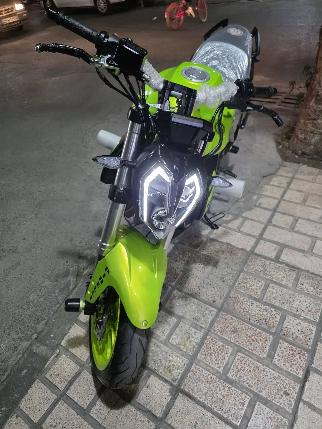 بنلی ۳۰۰ جفت|موتورسیکلت|اسلامشهر, شهرک توحید|دیوار