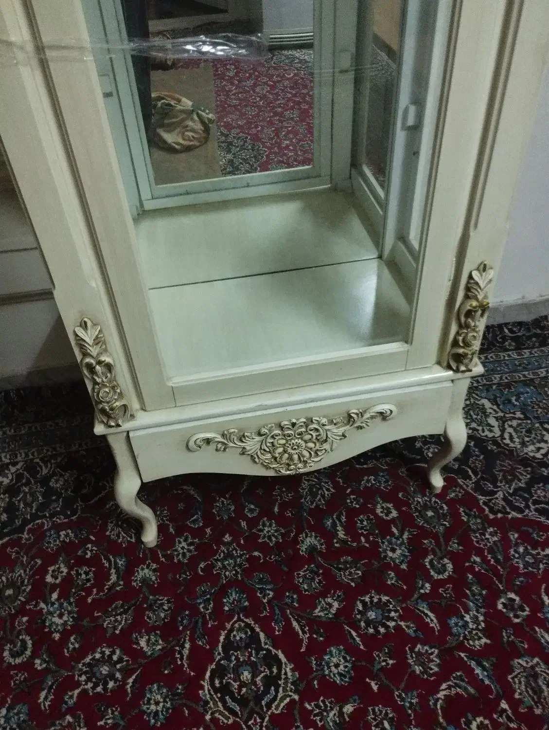 گنجه|بوفه، ویترین، کنسول|مشهد, کارمندان دوم|دیوار